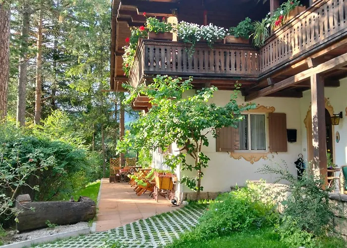 B&B Villa Dolomites Hut San Vigilio Di Marebbe